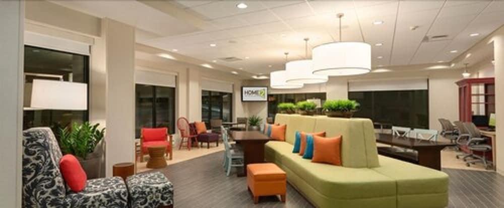 Home2 Suites By Hilton Farmington/Bloomfield Exterior photo