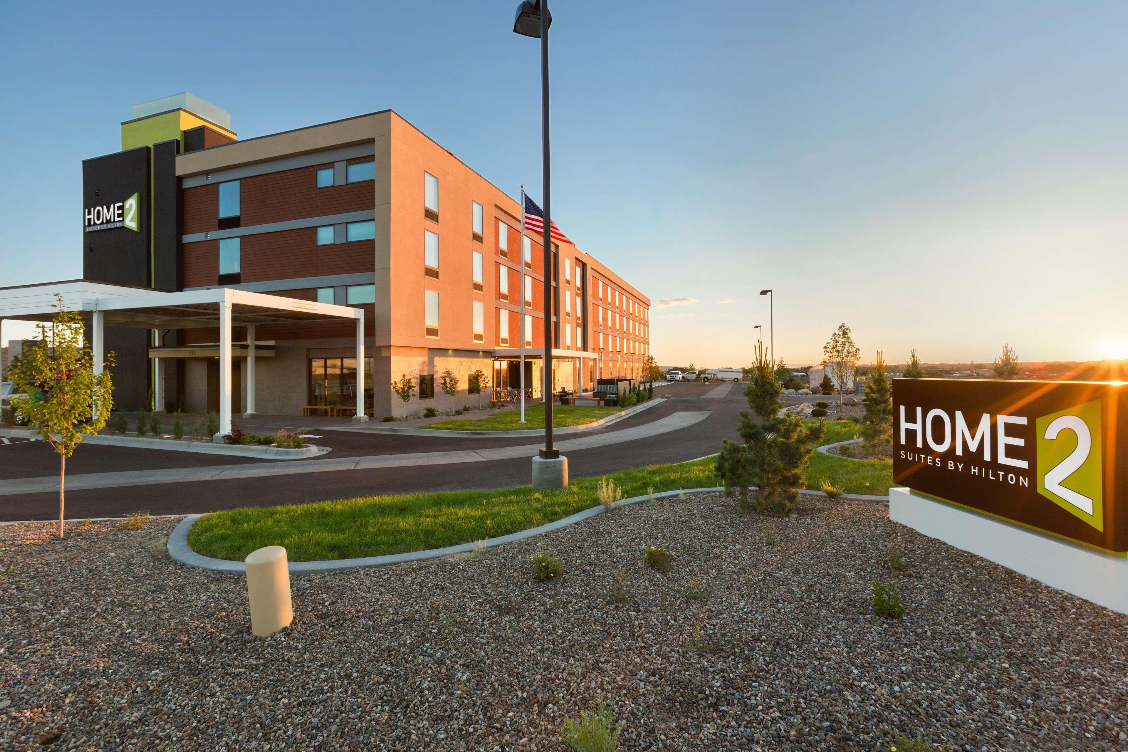 Home2 Suites By Hilton Farmington/Bloomfield Exterior photo
